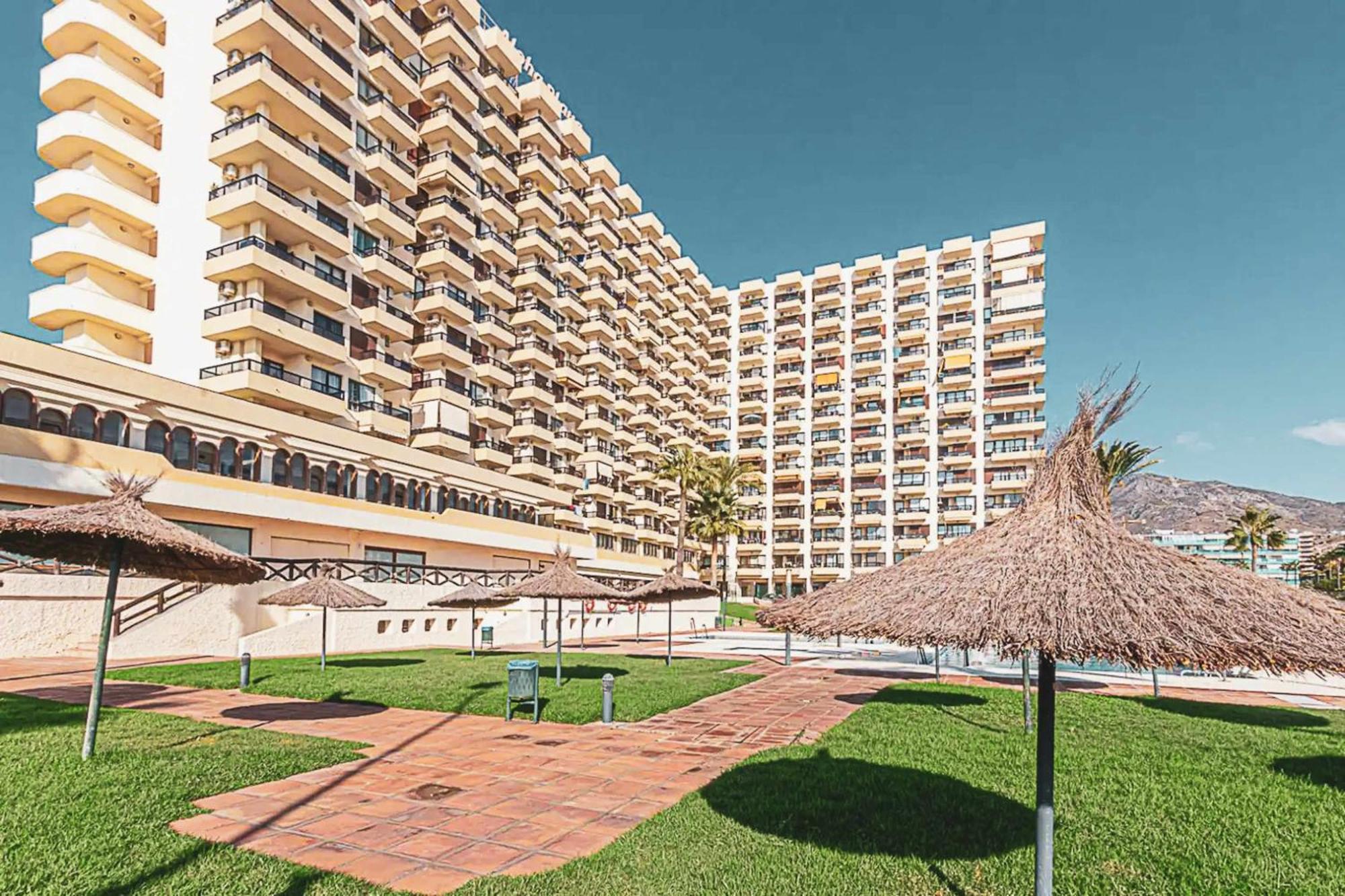 Precioso Apartamento En Primera Linea De Playa Benalmadena Exterior photo